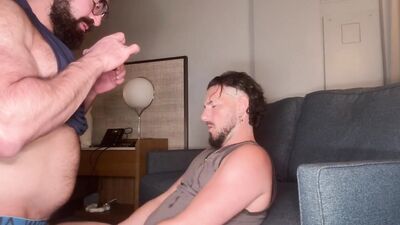 Derek gets feetcock worshipped by 64 stud Gareth - free gay porn