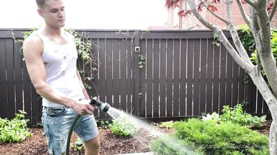 OF - The Gardener O Jardineiro - Travis Connor Niko Russo - free gay porn