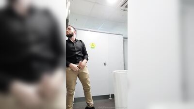 Exhibition fun gay porn (42)