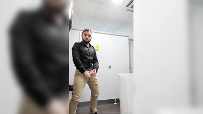 Exhibition fun gay porn (42)
