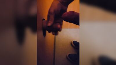 Fun Time at the Glory Hole (126)