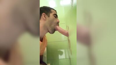 Fun Time at the Glory Hole (151)