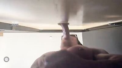Fun Time at the Glory Hole (171)