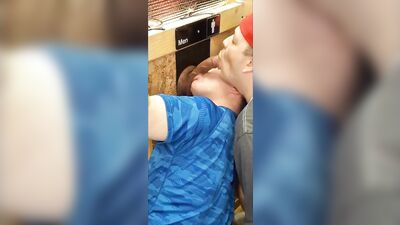 Fun Time at the Glory Hole (79)