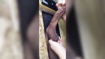 Fun Time at the Glory Hole (79)