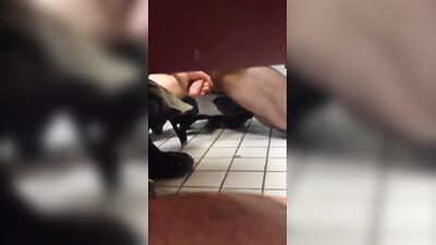 Fun Time at the Glory Hole (104)