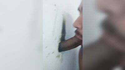Fun Time at the Glory Hole (82)