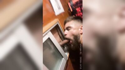 Fun Time at the Glory Hole (3)