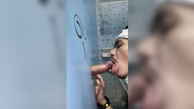 Fun Time at the Glory Hole (14)