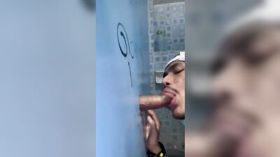 Fun Time at the Glory Hole (14)