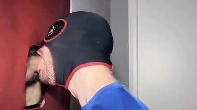 Fun Time at the Glory Hole (96)