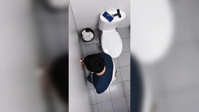 Fun Time at the Glory Hole (115)