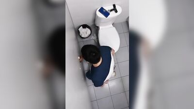 Fun Time at the Glory Hole (115)
