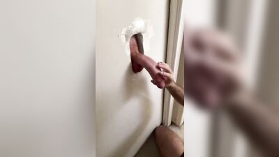Fun Time at the Glory Hole (80)