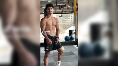 Middle Eastern Gay Men (20)
