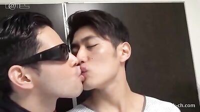 Gay Asian Men (135)