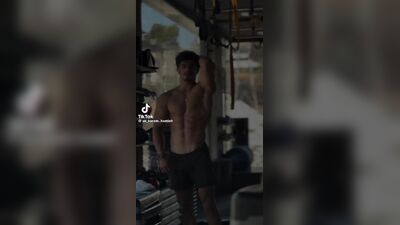 Middle Eastern Gay Men (21)