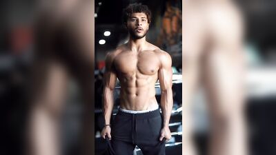 Middle Eastern Gay Men (19)