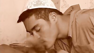 Middle Eastern Gay Men (166)
