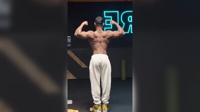 Middle Eastern Gay Men (18)