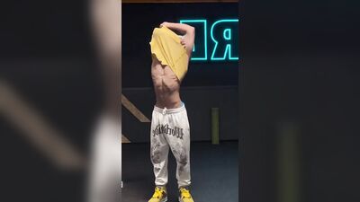 Middle Eastern Gay Men (18)