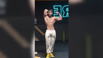 Middle Eastern Gay Men (18)