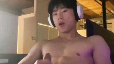 Gay Asian Men (2)