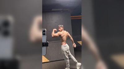 Middle Eastern Gay Men (17)