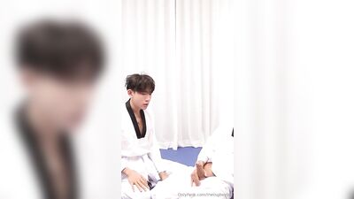 Gay Asian Men (87)