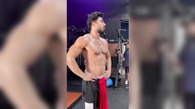 Middle Eastern Gay Men (84)