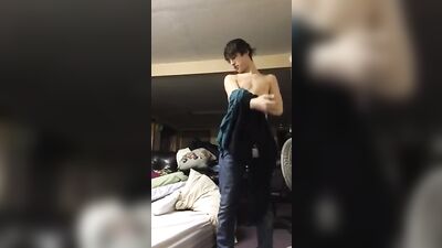 hot teen boy strips - free gay porn