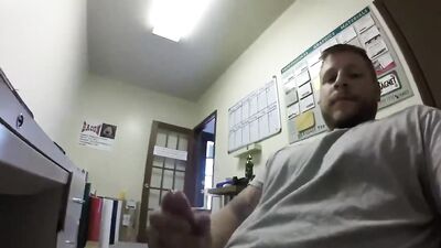 married teacher loves to jerk off in his office with the door open - free gay porn