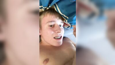 braces guy cumming on own face and in own mouth - free gay porn