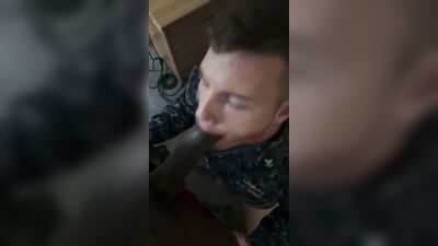white soldier blows a huge bbc swallows cum he cums - free gay porn
