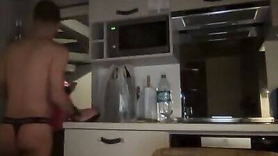 flashing to turkish delivery guy and inviting him in - free gay porn