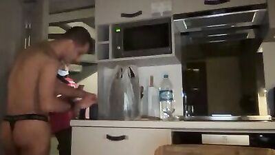 flashing to turkish delivery guy and inviting him in - free gay porn