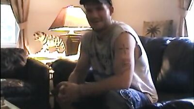 straight redneck gets sucked off by a fag while watching straight porn - free gay porn