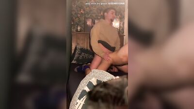 a grindr hookup - free gay porn