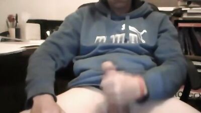 german twink break from schoolwork - free gay porn