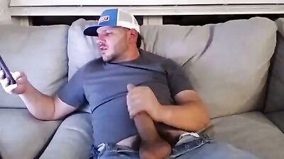 beefy redneck beercan monster cock2 - free gay porn