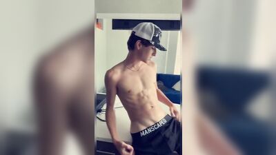 friends showing off2 - free gay porn