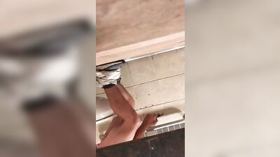 hot straight guy caught jerking off2 - free gay porn