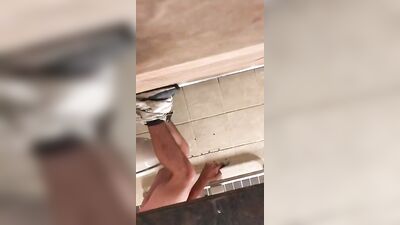 hot straight guy caught jerking off2 - free gay porn