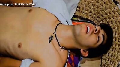 play with drunk guy - free gay porn