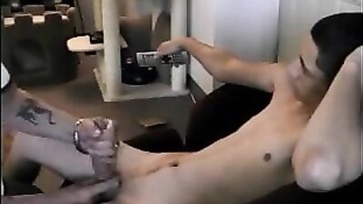 bj 4 hot str8 full vid @ localamateursextube dot com - free gay porn