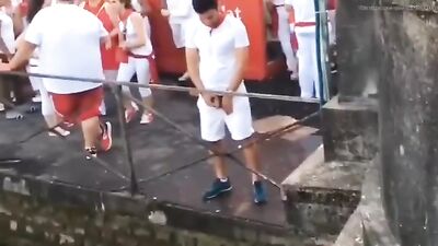 pisser la feria - free gay porn