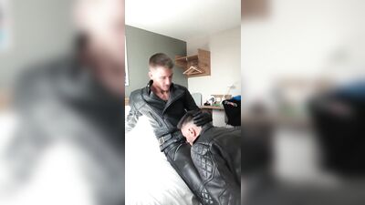 leather kissing couple - free gay porn