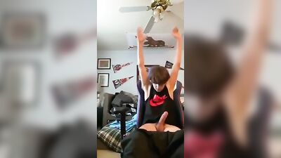 cute twink with a thick cock no cum - free gay porn