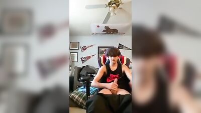 cute twink with a thick cock no cum - free gay porn