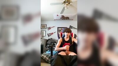 cute twink with a thick cock no cum - free gay porn